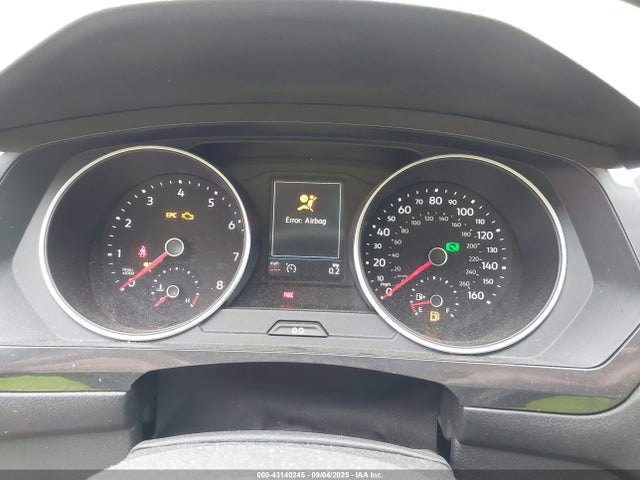 2020 VOLKSWAGEN TIGUAN 3VV2B7AX2LM025105 Photo 6