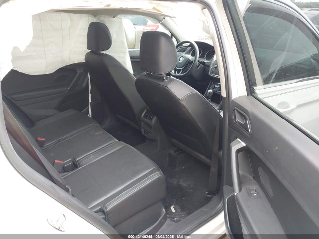 2020 VOLKSWAGEN TIGUAN 3VV2B7AX2LM025105 Photo 7