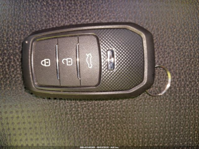 2017 JAGUAR F-PACE SADCM2BV0HA089939 Photo 10