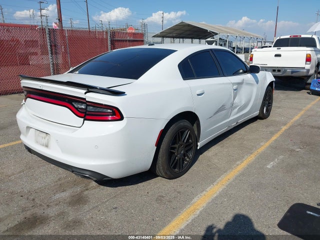 2C3CDXBGXKH729680 Dodge 2019