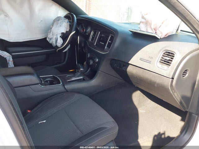 2C3CDXBGXKH729680 Dodge 2019