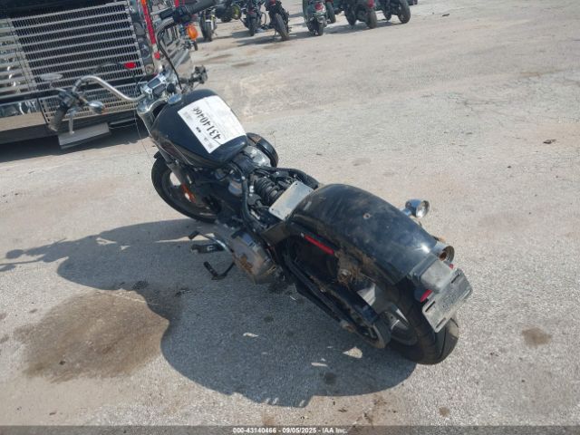 2023 HARLEY-DAVIDSON FXST 1HD1BVJ17PB067792 Photo 2