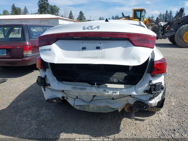 3KPF24AD9RE808171 KIA mpi nu
