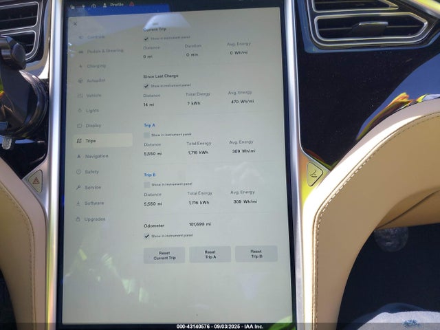 2015 TESLA MODEL S 5YJSA1E2XFF110876 Photo 6