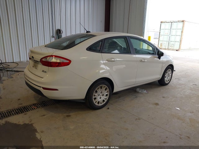 Ford 2014 2014 3FADP4AJ9EM128193 Image 4