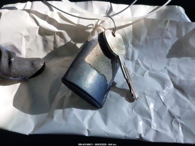 2011 CADILLAC STS 1G6DX6EDXB0158315 Photo 10