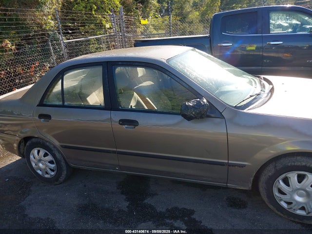 Продаж на аукціоні авто 1999 Mazda Protege Dx/lx, vin: JM1BJ2223X0194842, номер лоту: 43140674