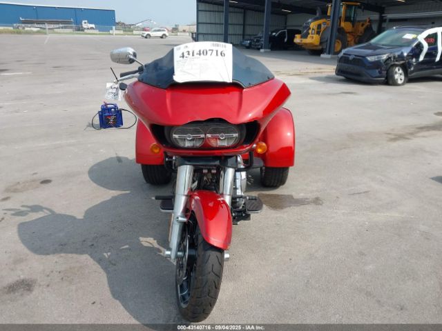 2025 HARLEY-DAVIDSON FLTRT 1HD1MFP14SB851833 Photo 4