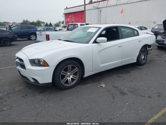 2C3CDXHG7EH324985 Dodge Charger Sxt