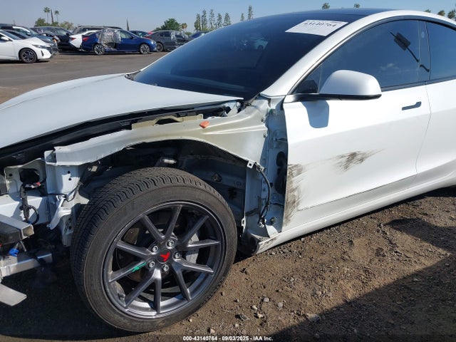 2021 TESLA MODEL 3 5YJ3E1EA8MF006478 Photo 5