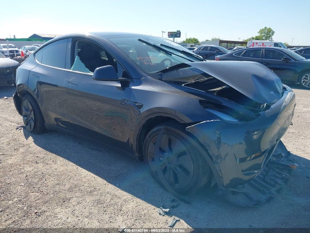2024 TESLA MODEL Y 7SAYGDED5RF101473 Photo 0