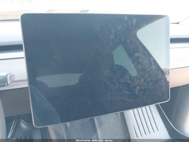 2024 TESLA MODEL Y 7SAYGDED5RF101473 Photo 6