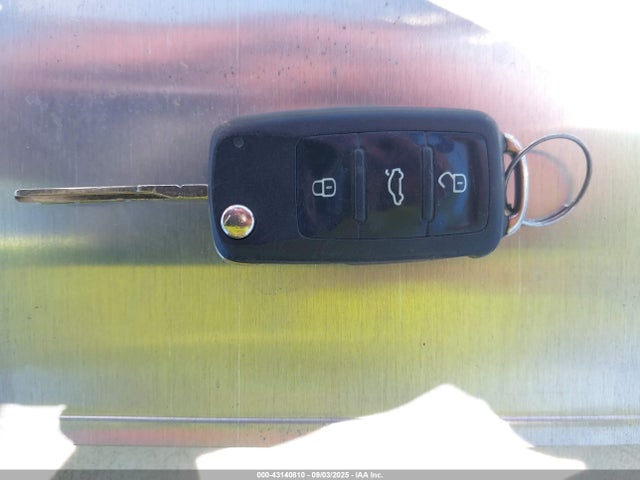 3VWPL7AJ4EM608904 Volkswagen 2014