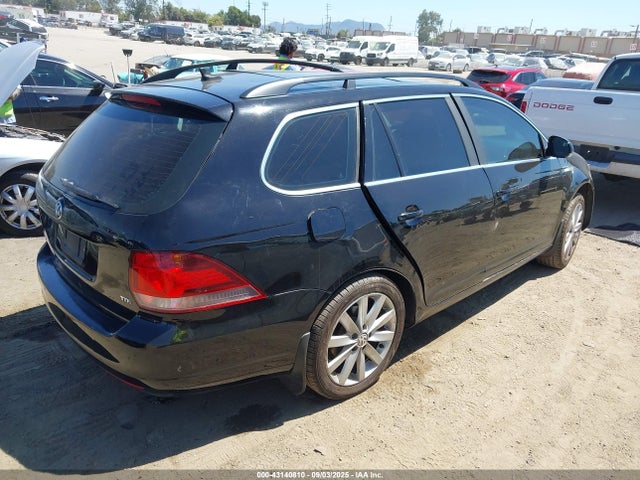 3VWPL7AJ4EM608904 Volkswagen 2014