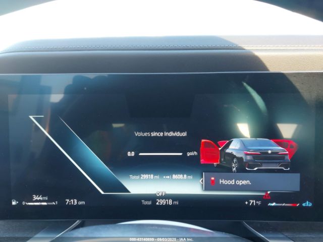 2024 BMW 740 WBA33EH04RCS09403 Photo 6