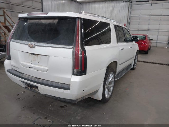 2017 CADILLAC ESCALADE ESV 1GYS4HKJ3HR345686 Photo 3