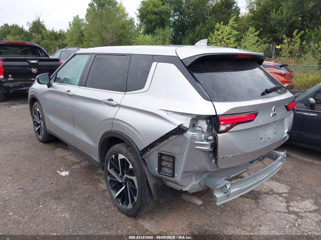 JA4J4VA81RZ035904 Mitsubishi Outlander