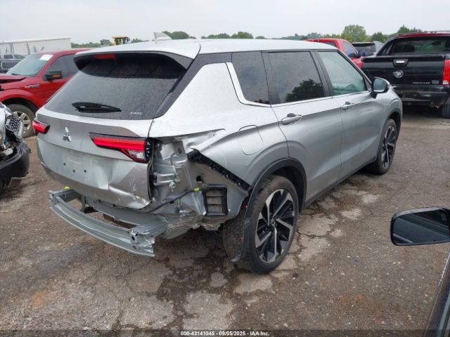 2024 MITSUBISHI OUTLANDER JA4J4VA81RZ035904 Photo 3