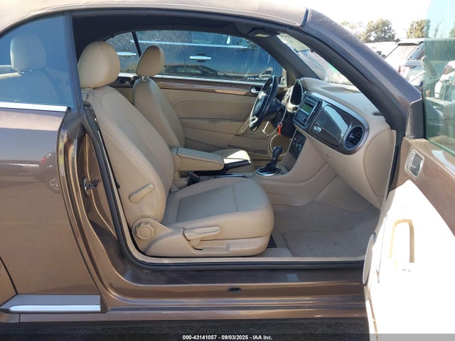 3VW517AT1FM802189 Volkswagen Beetle