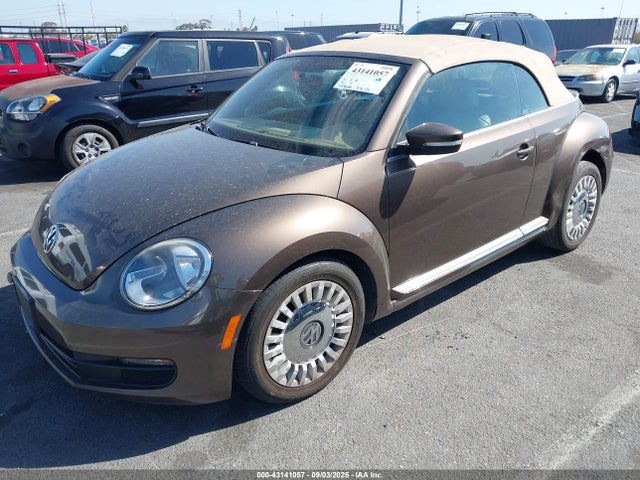 3VW517AT1FM802189 Volkswagen Beetle