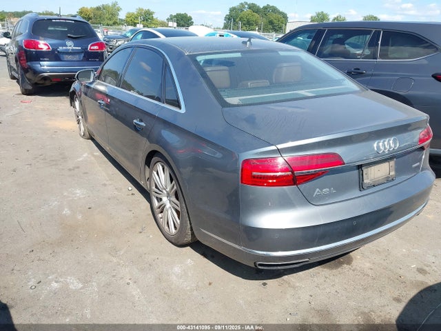 2015 AUDI A8 L WAU3GAFD3FN033303 Photo 2