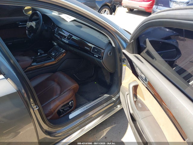 2015 AUDI A8 L WAU3GAFD3FN033303 Photo 4