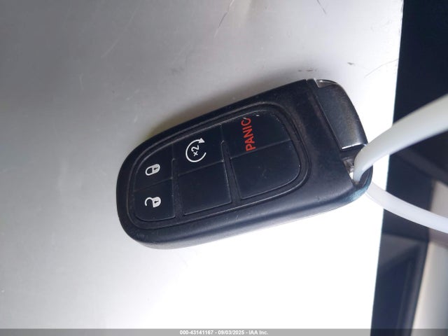 RAM 2016 2016 3C6UR5NL5GG102317 Image 11