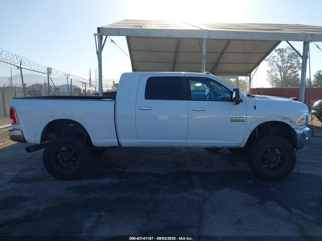 RAM 2016 2016 3C6UR5NL5GG102317 Image 13