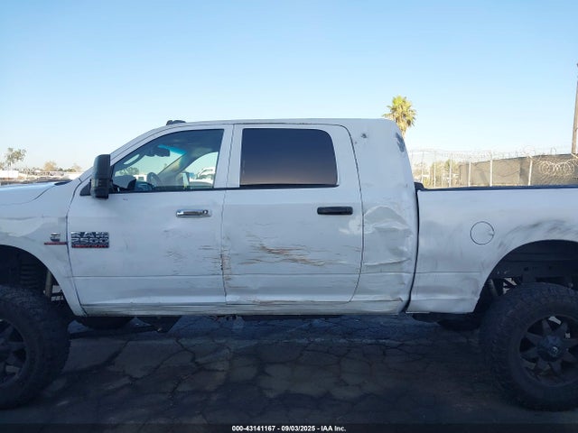 RAM 2016 2016 3C6UR5NL5GG102317 Image 14