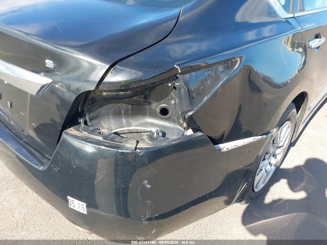 Nissan Altima 2.5 S 2015 1N4AL3AP4FC134032 Image 18