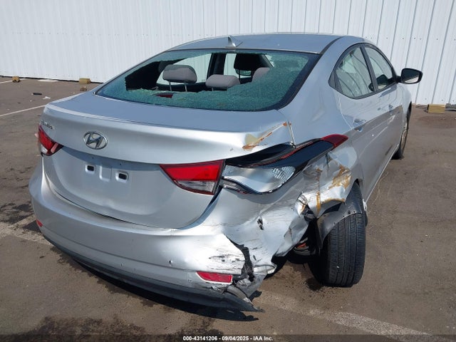 KMHDH4AE6EU058198 Hyundai ELANTRA SE