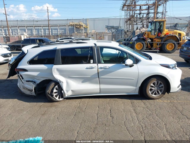 5TDJRKEC2SS235430 Toyota a25a-fxs