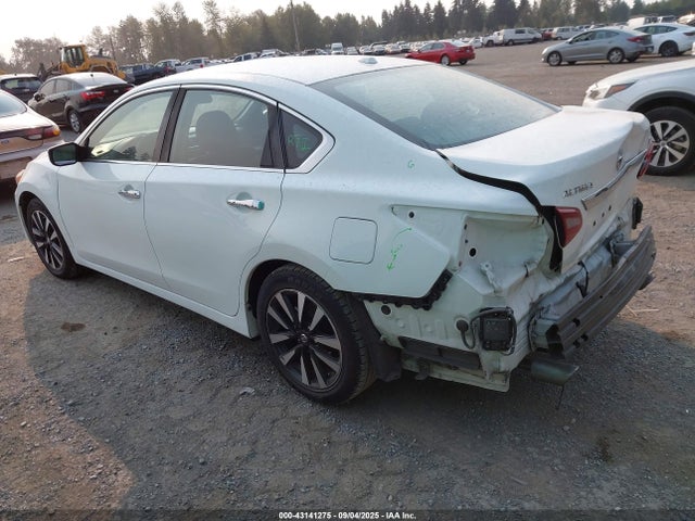 1N4AL3AP6JC258702 Nissan 2018
