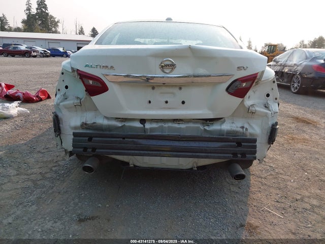 1N4AL3AP6JC258702 Nissan 2018