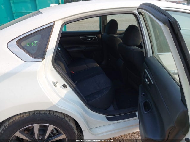 1N4AL3AP6JC258702 Nissan 2018