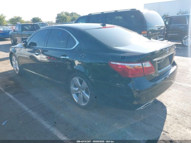 2011 LEXUS LS 460 JTHBL5EF9B5105800 Photo 2