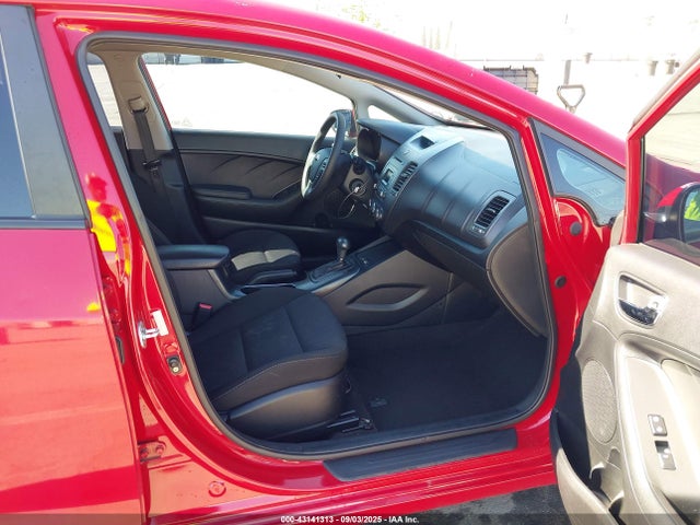 KNAFK4A6XG5613283 KIA mpi nu