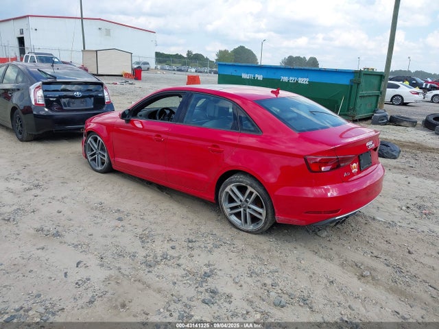 2018 AUDI A3 WAUAUGFF0J1023185 Photo 2