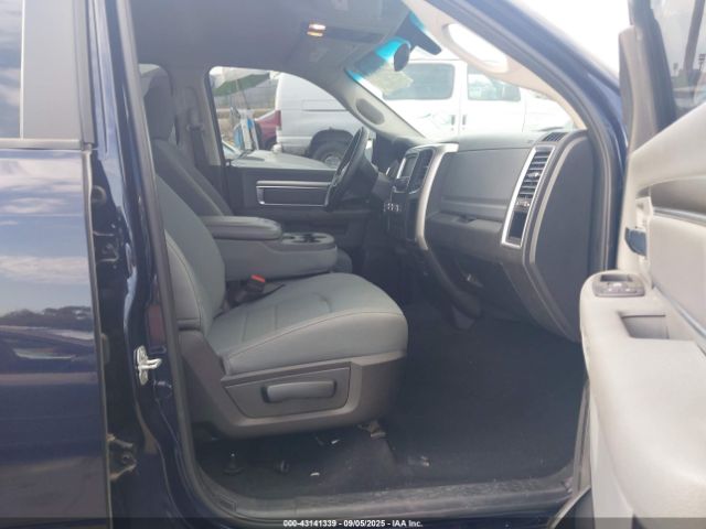 2019 RAM 1500 CLASSIC 1C6RR7LT4KS511205 Photo 4