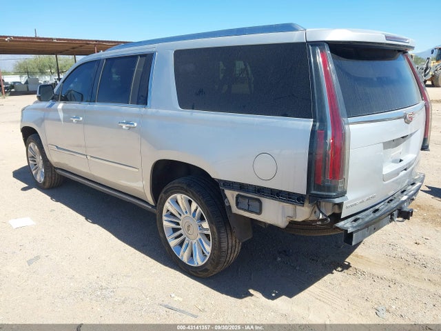2020 CADILLAC ESCALADE ESV 1GYS3KKJ6LR187966 Photo 2