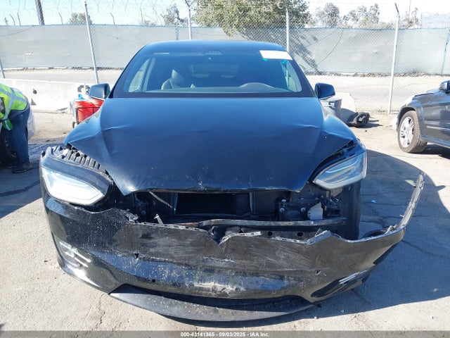 5YJXCDE24HF056768 Tesla MODEL X