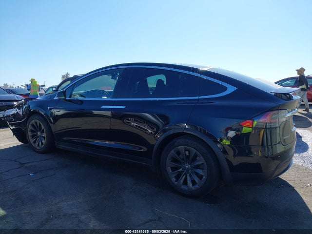 5YJXCDE24HF056768 Tesla MODEL X