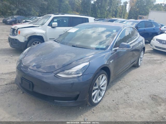 2018 TESLA MODEL 3 5YJ3E1EB7JF086795 Photo 1