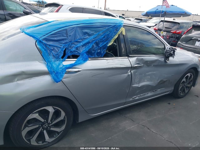 1HGCR3F86HA015580 Honda j35y1