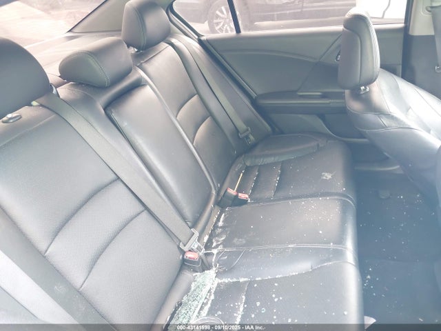 1HGCR3F86HA015580 Honda j35y1