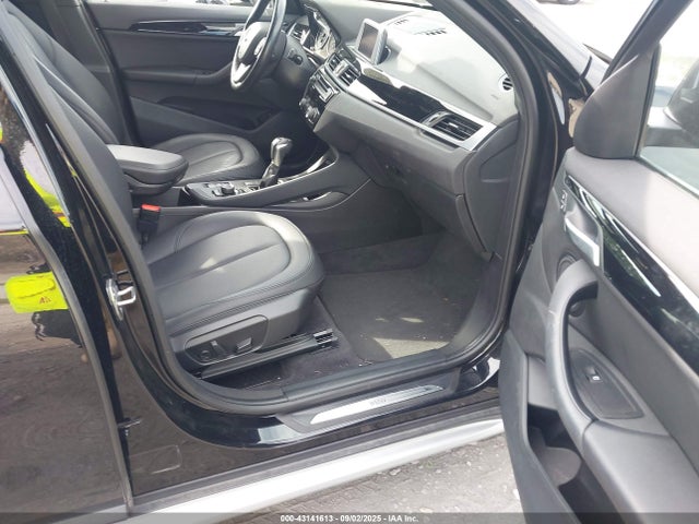 WBXHT3C31J5K31482 BMW X1