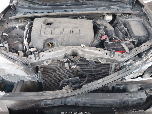 5YFBURHE4JP811437 Toyota 2zr-fe