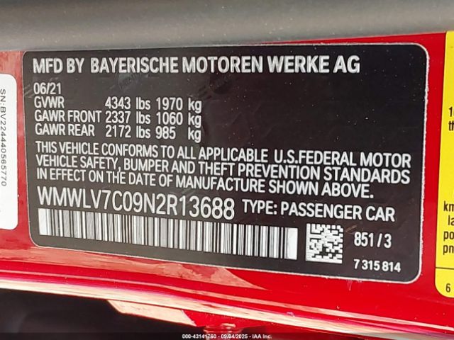 2022 MINI CLUBMAN WMWLV7C09N2R13688 Photo 8