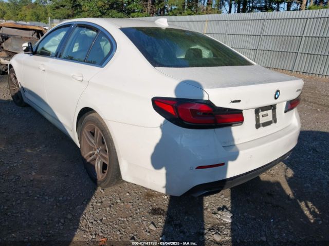 2021 BMW 540I WBA73BJ09MWX25421 Photo 2
