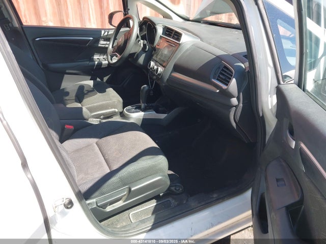 3HGGK5H8XFM757981 Honda l15b1